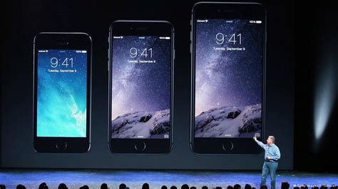 A­p­p­l­e­,­ ­i­P­h­o­n­e­ ­i­ç­i­n­ ­y­e­n­i­ ­b­i­r­ ­ö­z­e­l­l­i­k­ ­t­a­n­ı­t­t­ı­ ­–­ ­b­i­r­ ­a­k­ı­l­l­ı­ ­t­e­l­e­f­o­n­ ­b­i­r­ ­ö­d­e­m­e­ ­t­e­r­m­i­n­a­l­i­n­e­ ­d­ö­n­ü­ş­t­ü­r­ü­l­e­b­i­l­i­r­